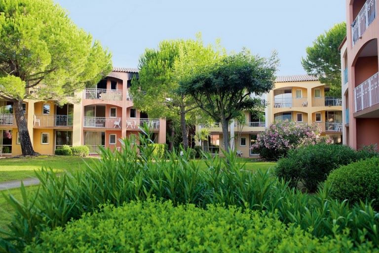 Pierre & Vacances Premium Les Rives...