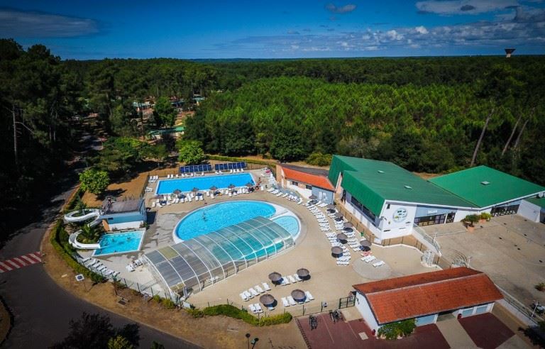 Les Villages sous les Pins