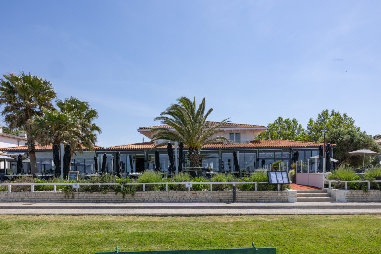 Hôtel HR & Spa Marin