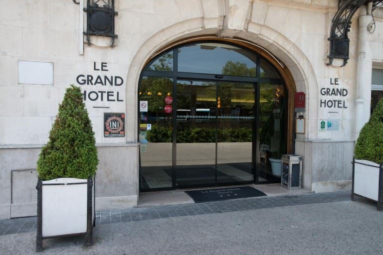 Le Grand Hôtel Tours