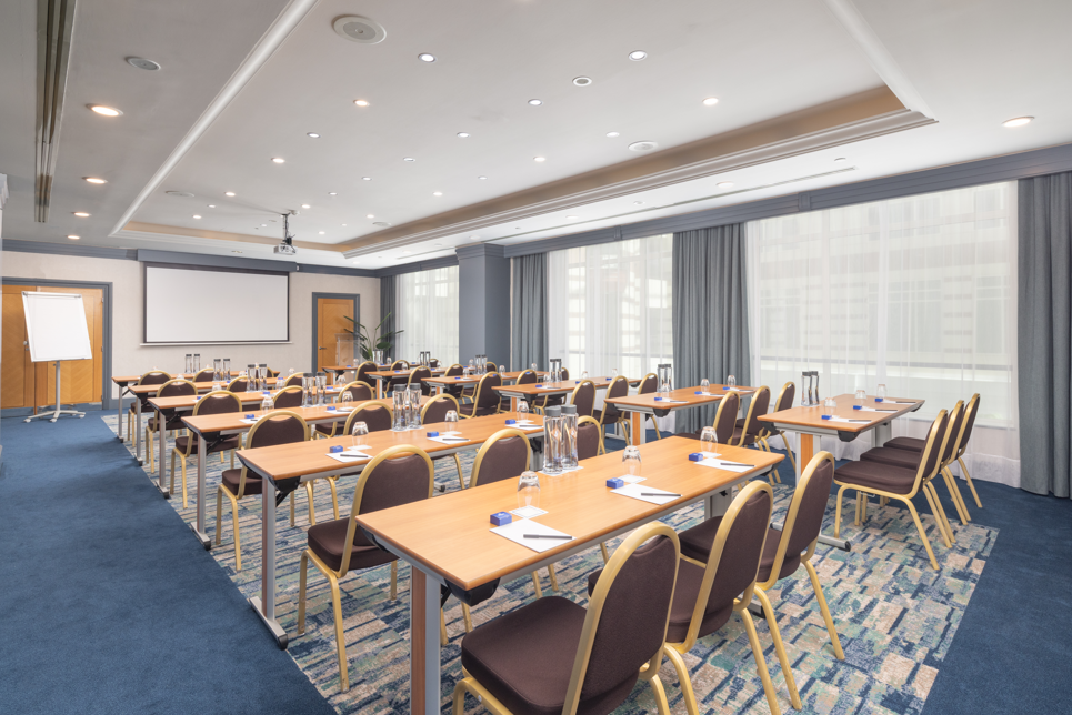 Hilton Paris Charles de Gaulle Airport