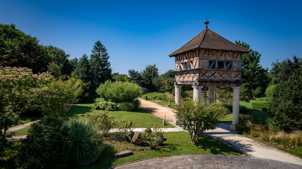 Village Blanc Georges Blanc Parc & Spa /  Les Saules