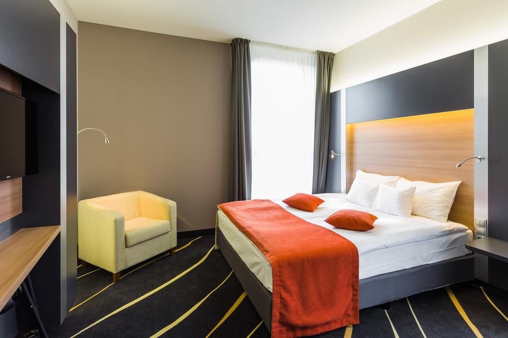 Best Western Plus Lakeside