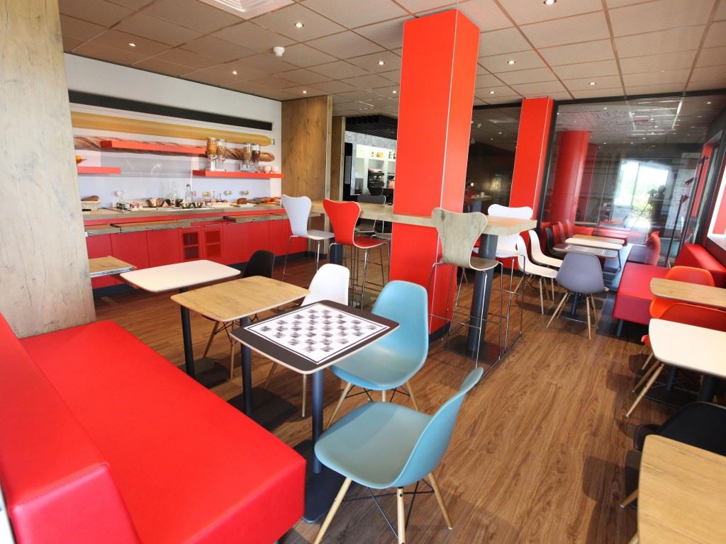 Ibis Aurillac