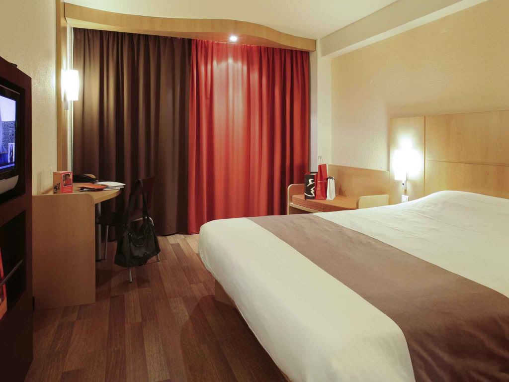 Ibis Braga Centro