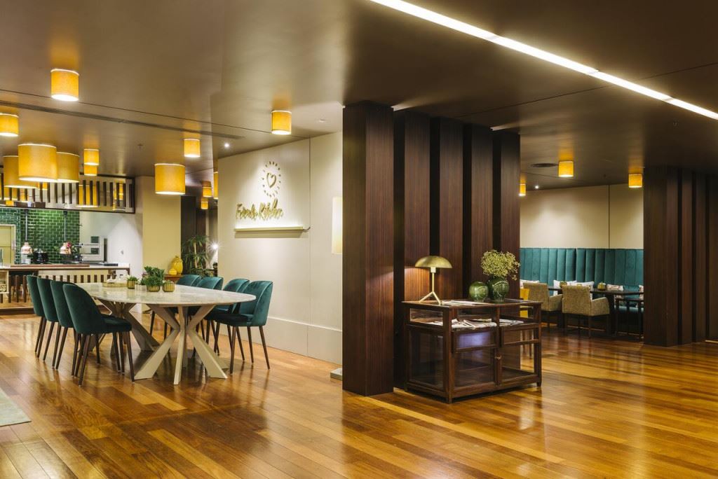 Holiday Inn Porto Gaia