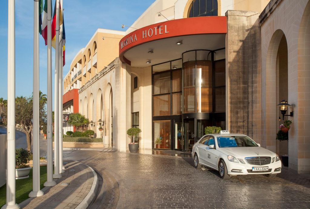 Marina Hotel Corinthia Beach Resort