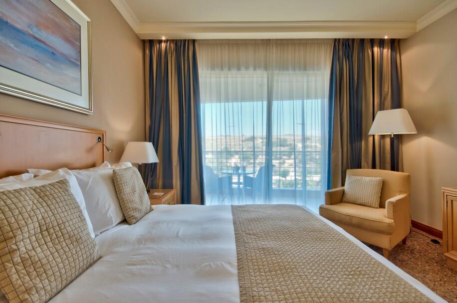 Radisson Blu Resort & Spa Malta Golden Bay