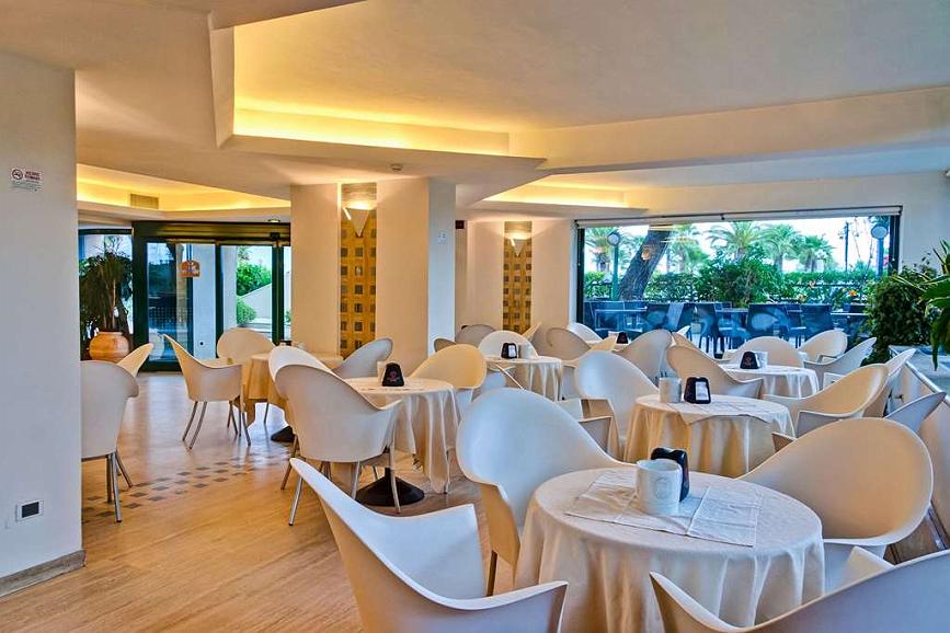 Best Western Hotel Europa Beach Village