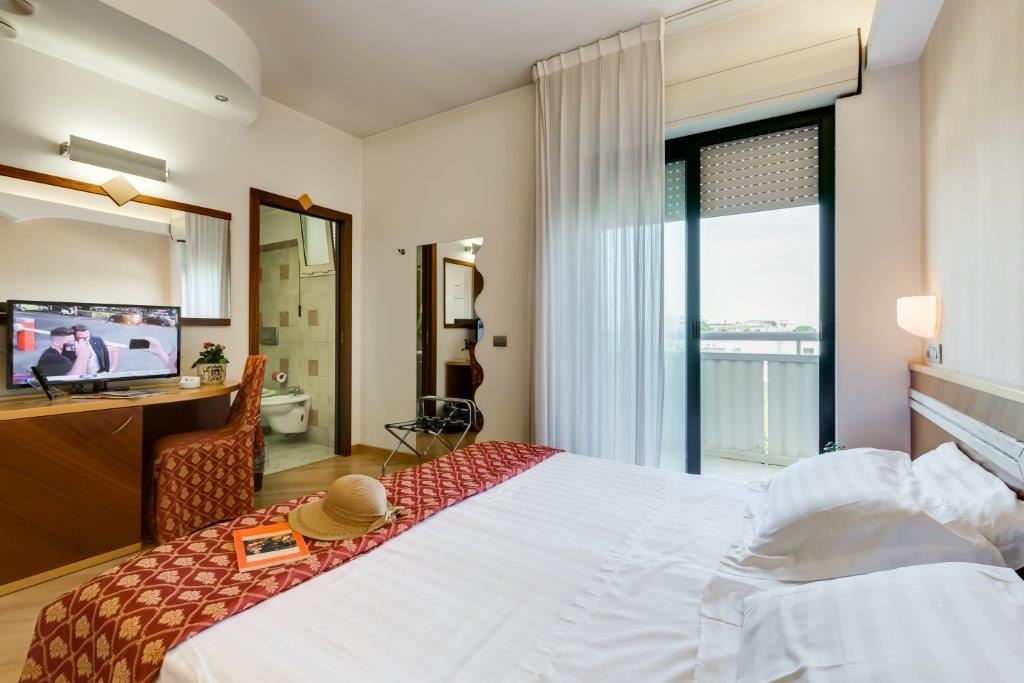 Best Western Hotel Europa Beach Village