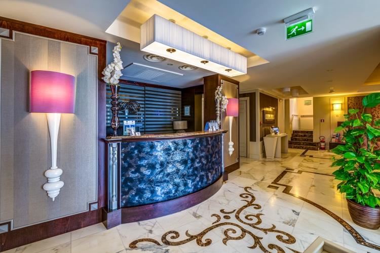 Best Western Plus Hotel Perla del Porto