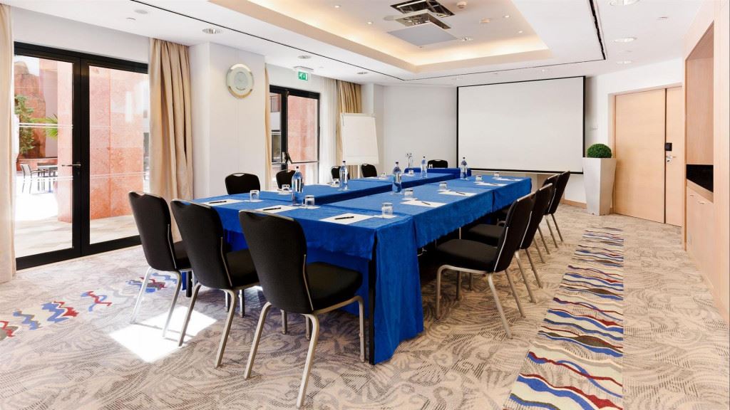 Hilton Vilamoura As Cascatas Golf Resort & Spa