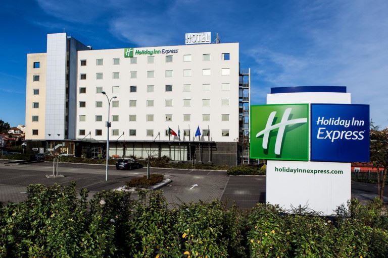 Holiday Inn Express Lisbon Oeiras
