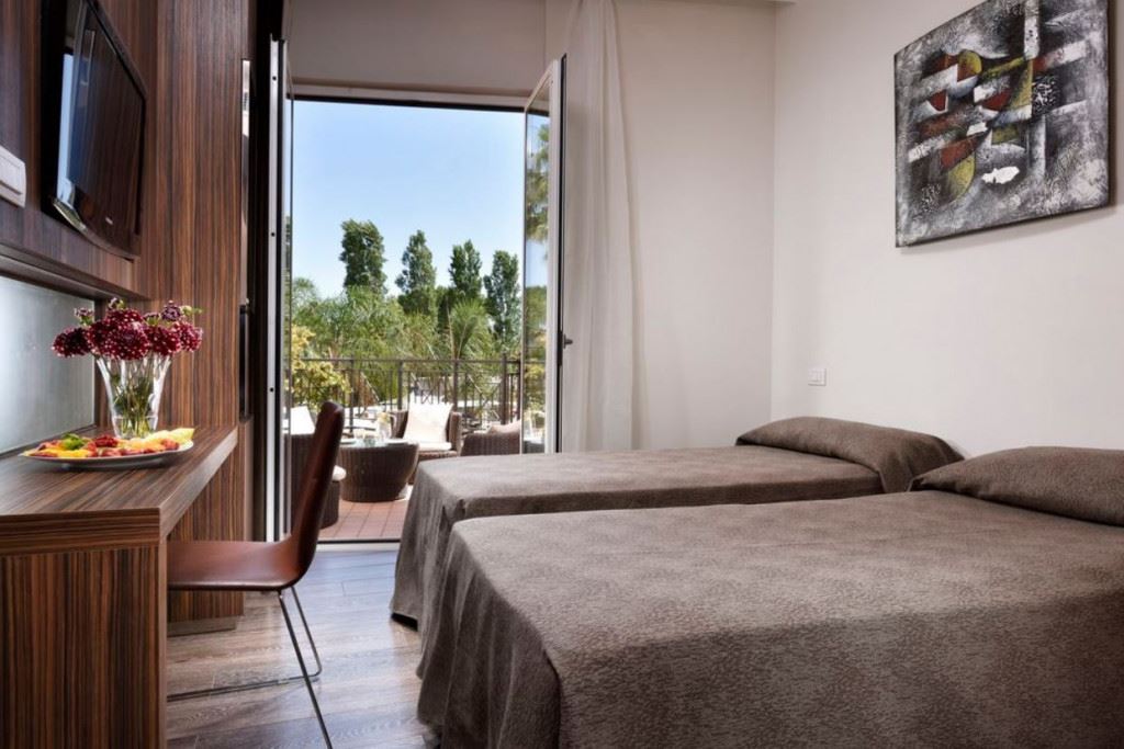 Hotel Isola Sacra