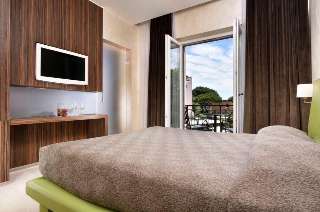 Hotel Isola Sacra