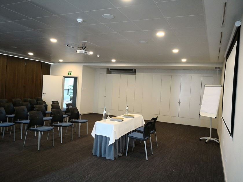 Maria Nova Lounge Hotel
