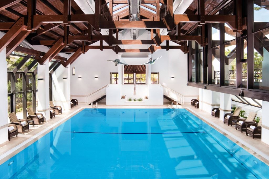 Pine Cliffs Hotel