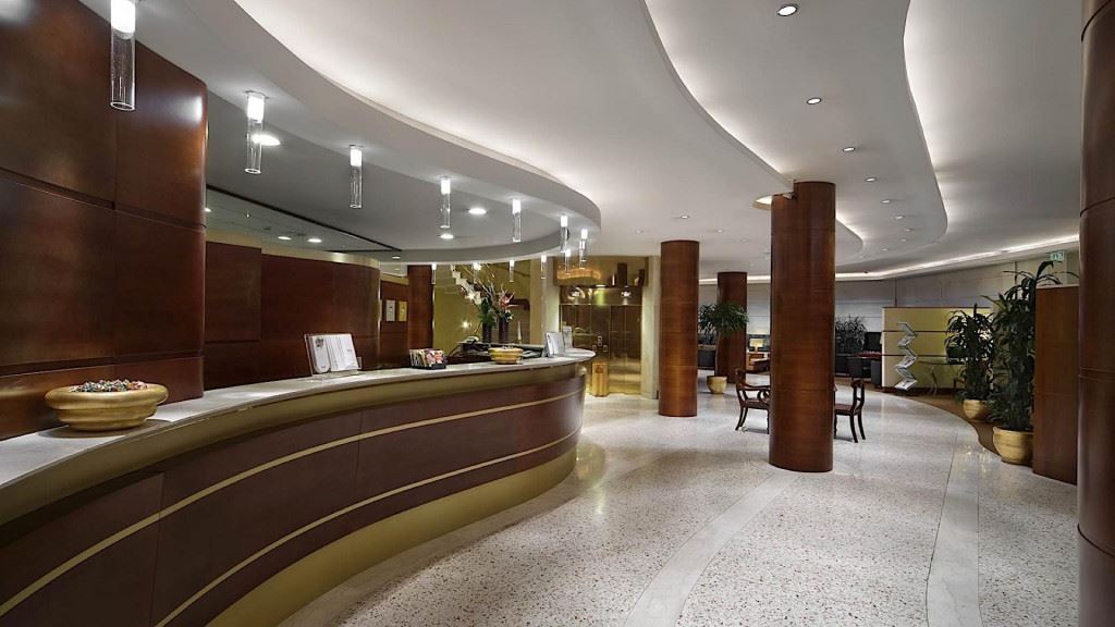 UNAHOTELS Cusani Milano