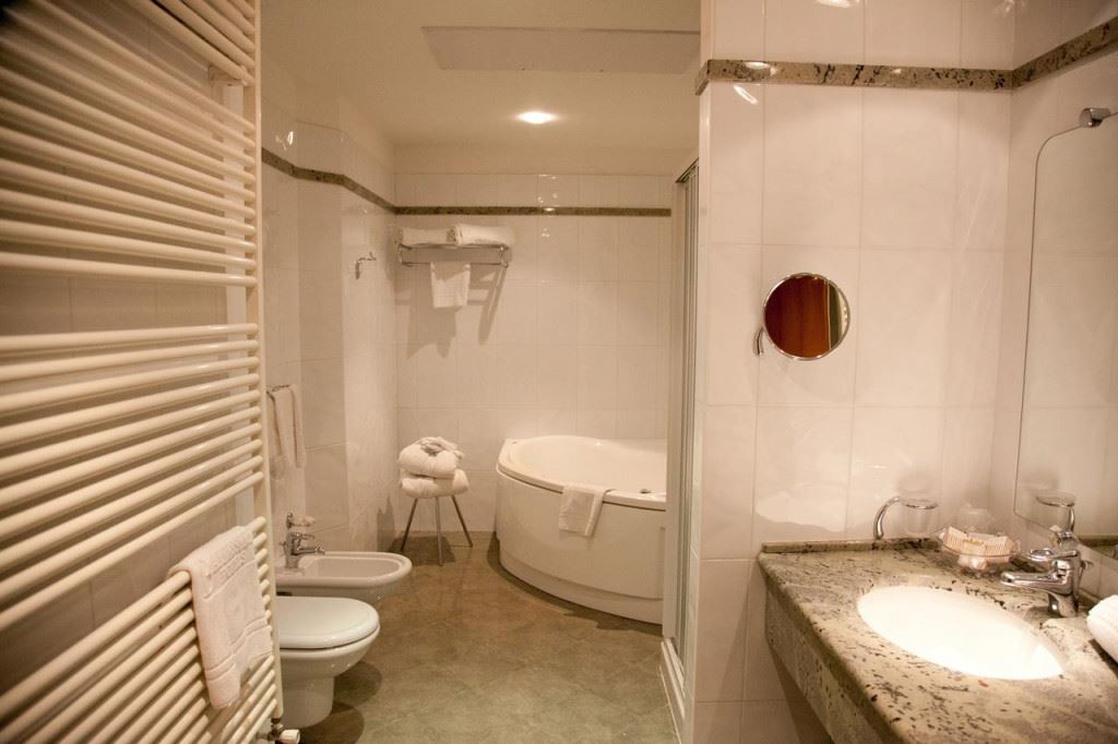 Best Western Hotel Globus City