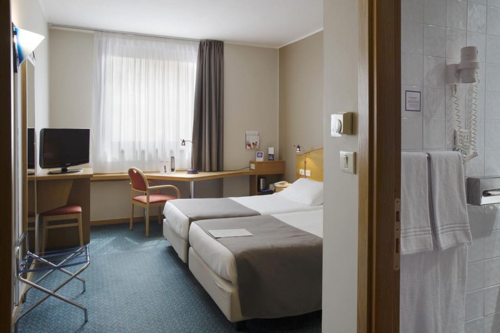 City Hotel & Suites Foligno