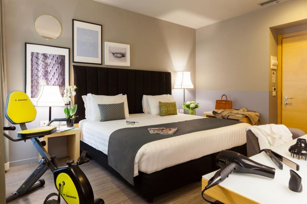 Holiday Inn Milan Garibaldi Station