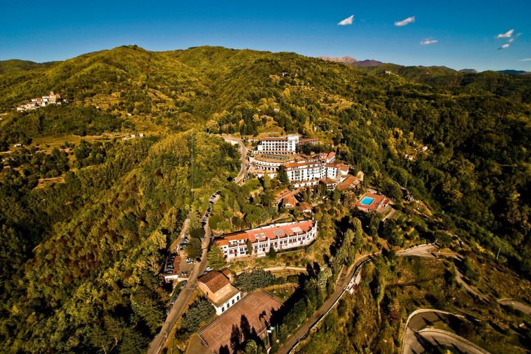 Renaissance Tuscany Il Ciocco Resort �...