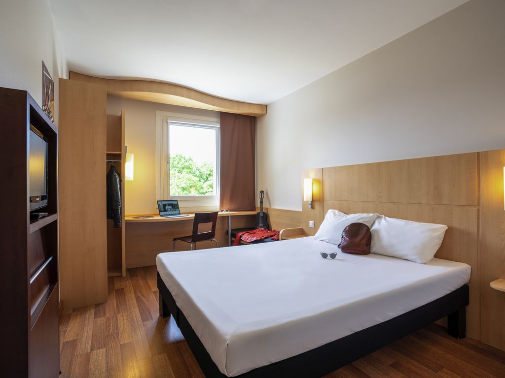 Ibis Pilsen
