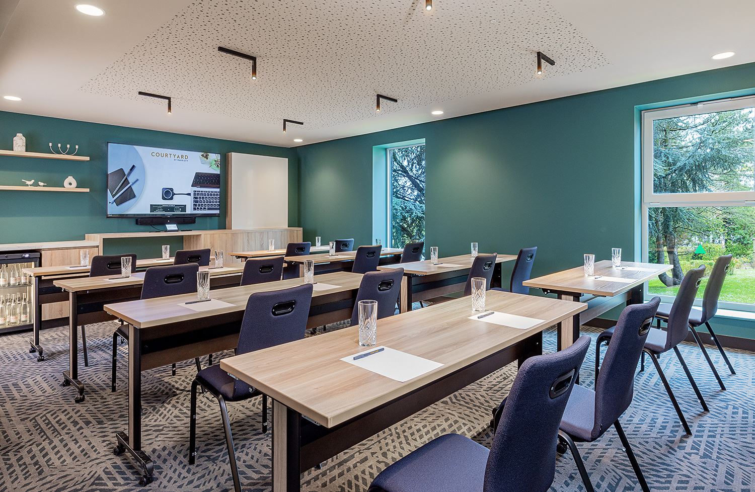 Courtyard By Marriott Paris Central Airport
