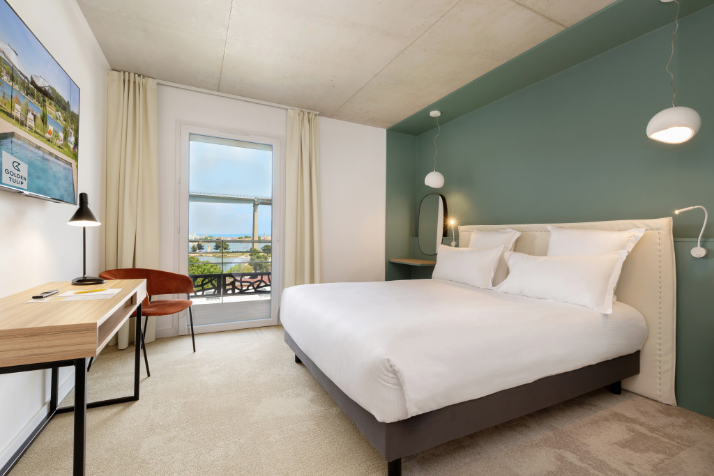 Golden Tulip Martigues Provence