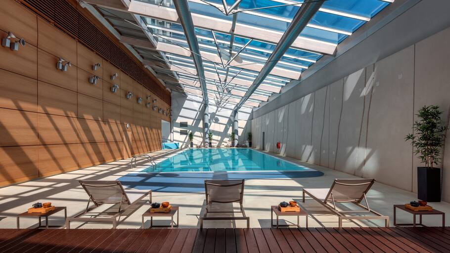 Hilton Geneva Hotel & Conference Centre