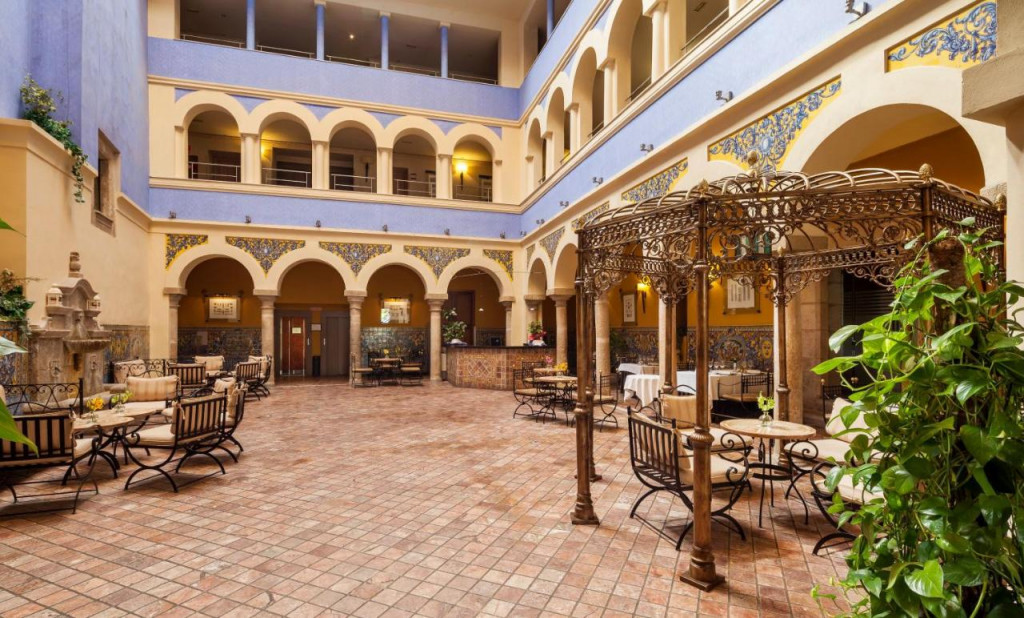 Ilunion Mérida Palace