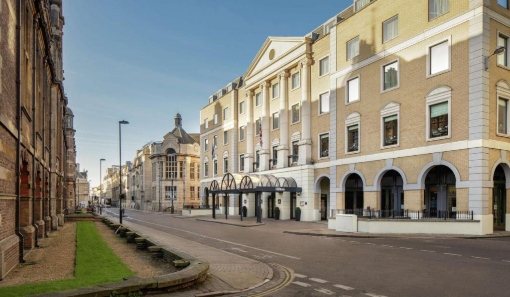 DoubleTree by Hilton Cambridge City Centre
