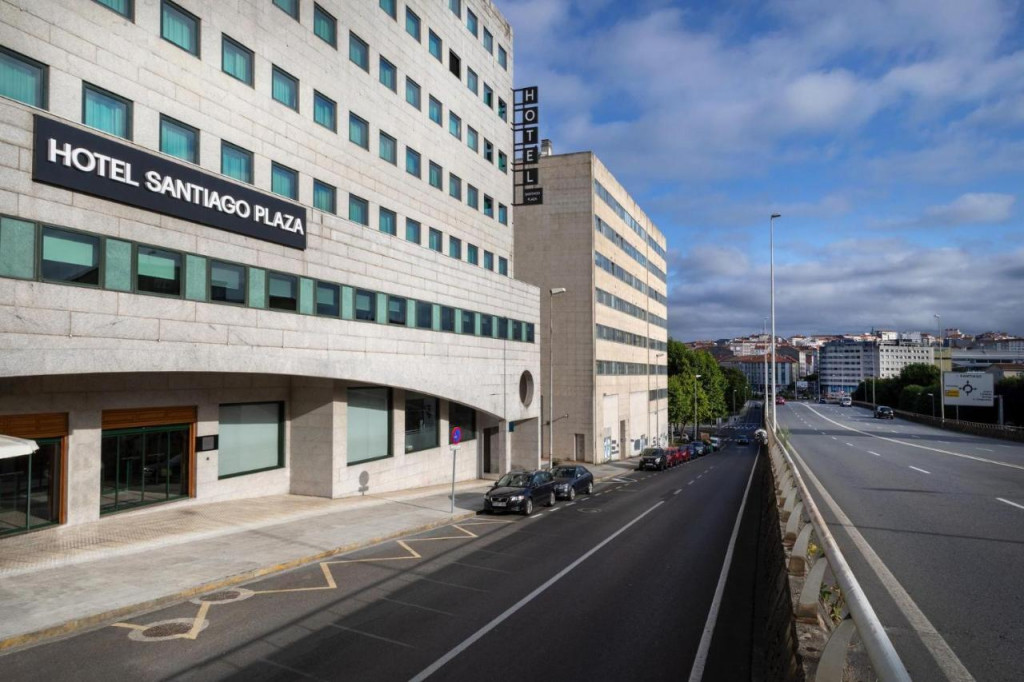Santiago Plaza Affiliated by Meliá