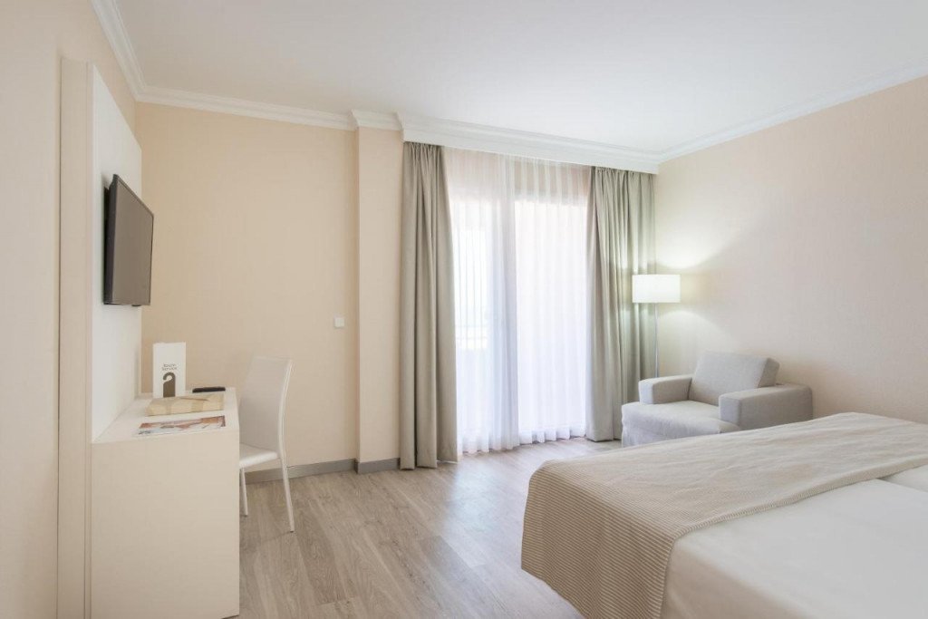 Oliva Nova Beach & Golf Resort