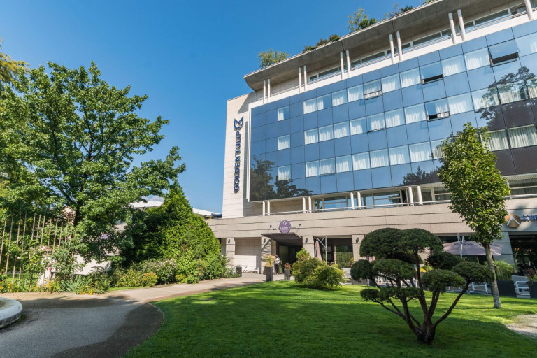 Golden Tulip Aix-les-Bains