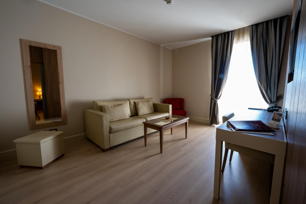 Mirasole Hotel International