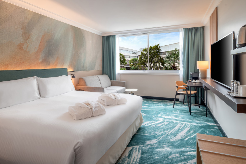 DoubleTree by Hilton Paris Bougival