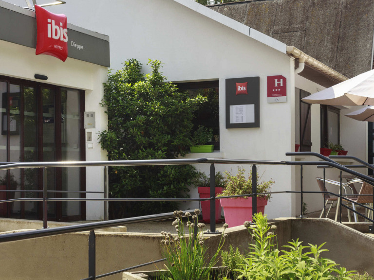 Ibis Dieppe Val Druel
