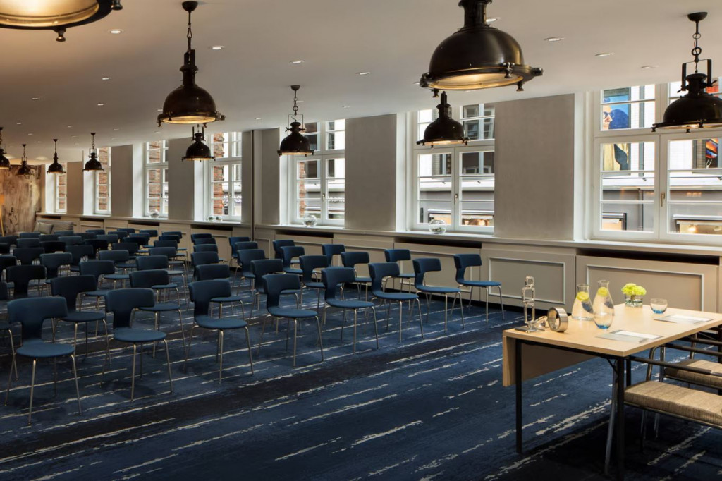 Renaissance Hamburg Hotel