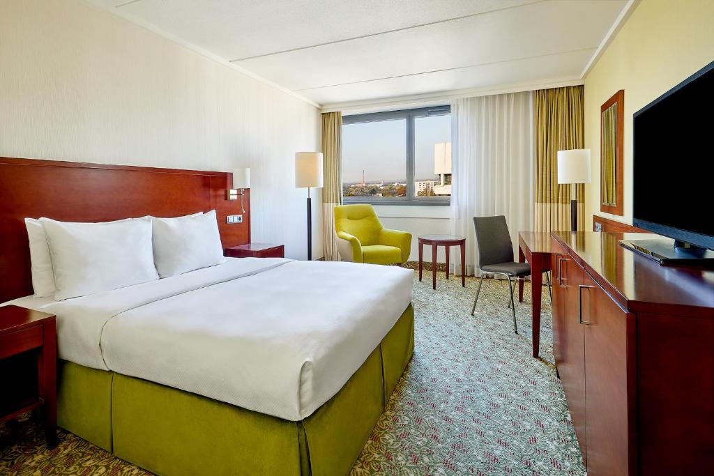 Courtyard Düsseldorf Seestern