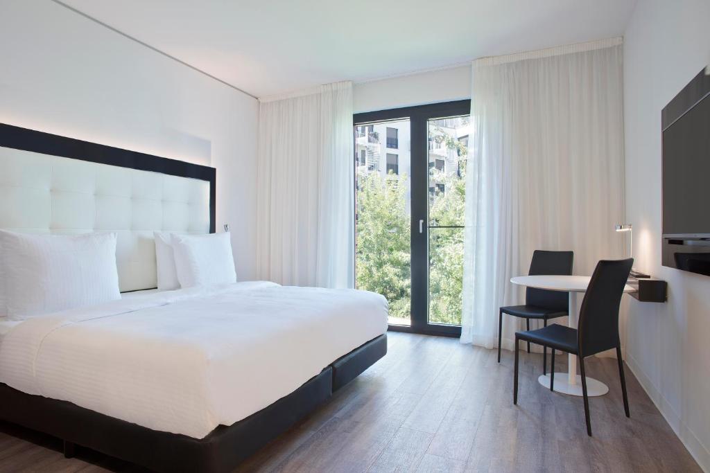 INNSIDE Frankfurt Ostend