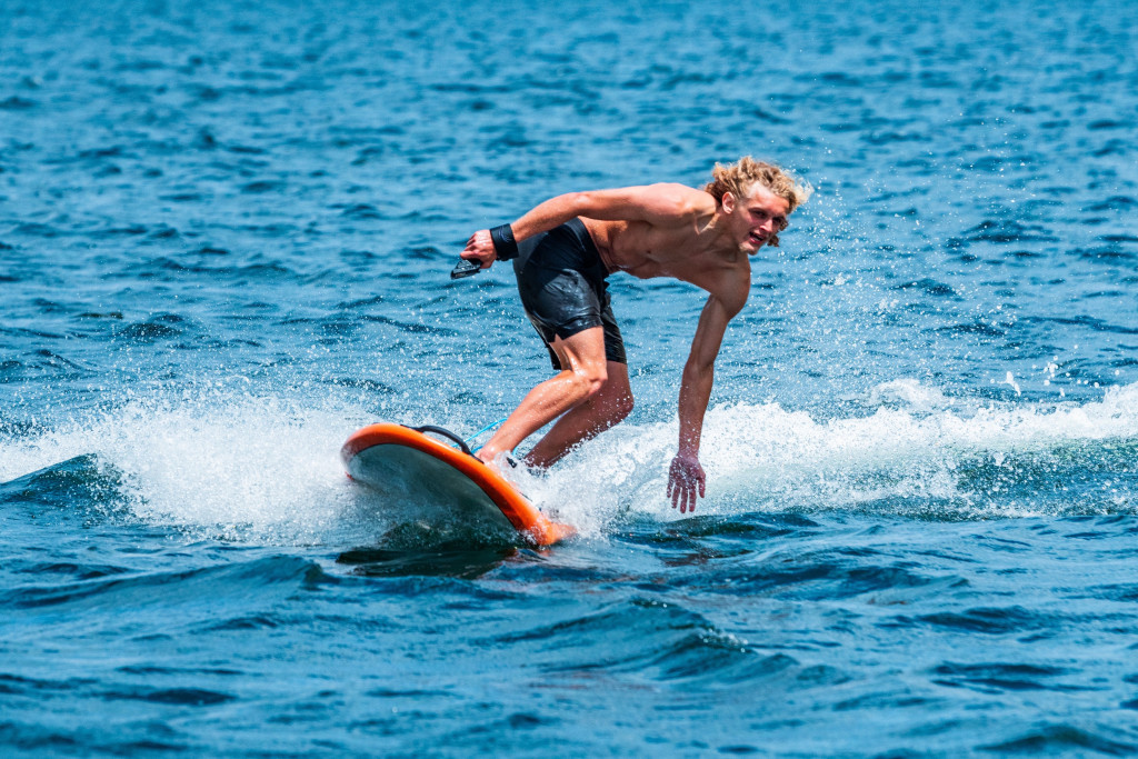 Bisca Glisse Expérience de Surf Électrique sur lac