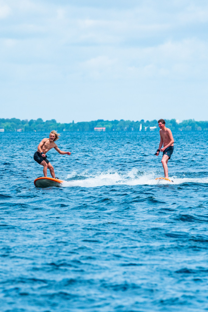 Bisca Glisse Expérience de Surf Électrique sur lac
