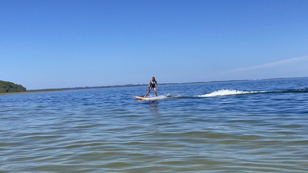 Bisca Glisse Expérience de Surf Électrique sur lac