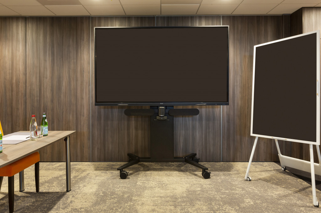 Hôtel Roi Soleil Prestige Plaisir