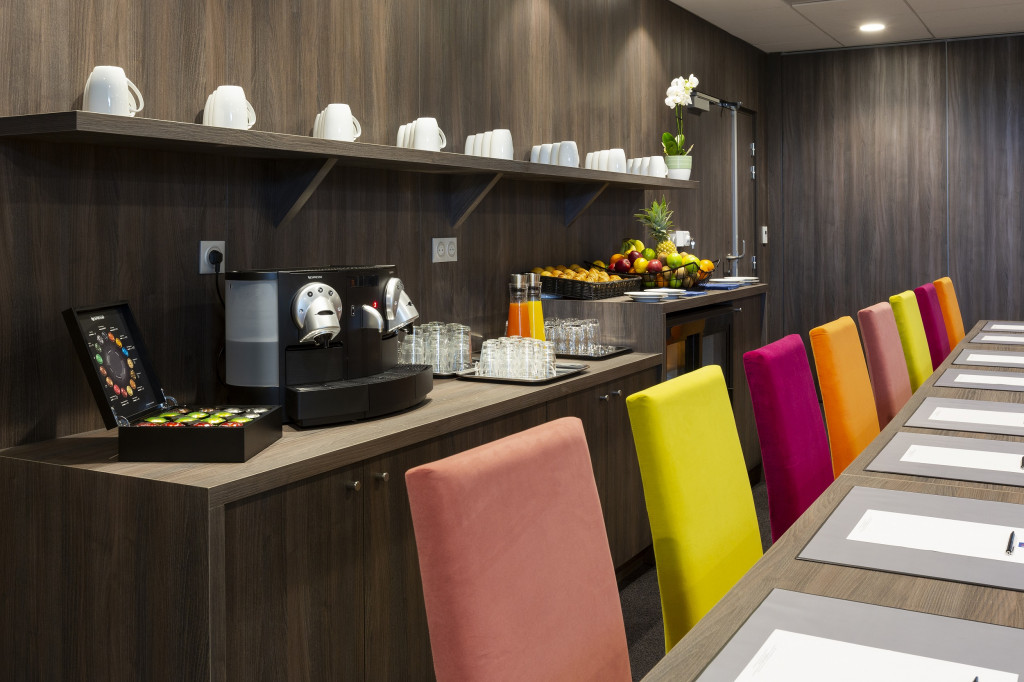 Hôtel Roi Soleil Prestige Plaisir