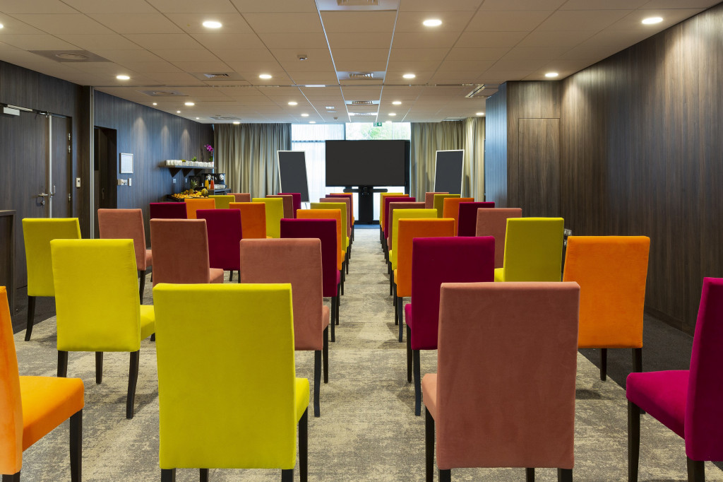 Hôtel Roi Soleil Prestige Plaisir