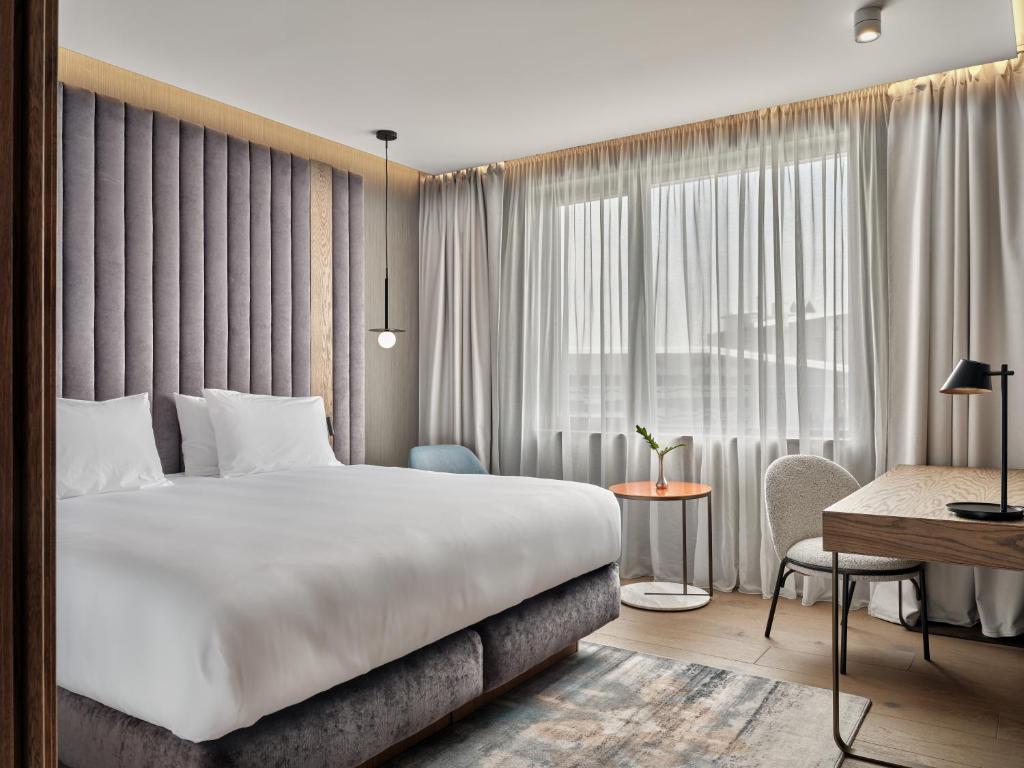 Crowne Plaza Sofia