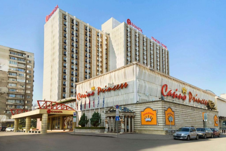 Ramada Sofia City Center