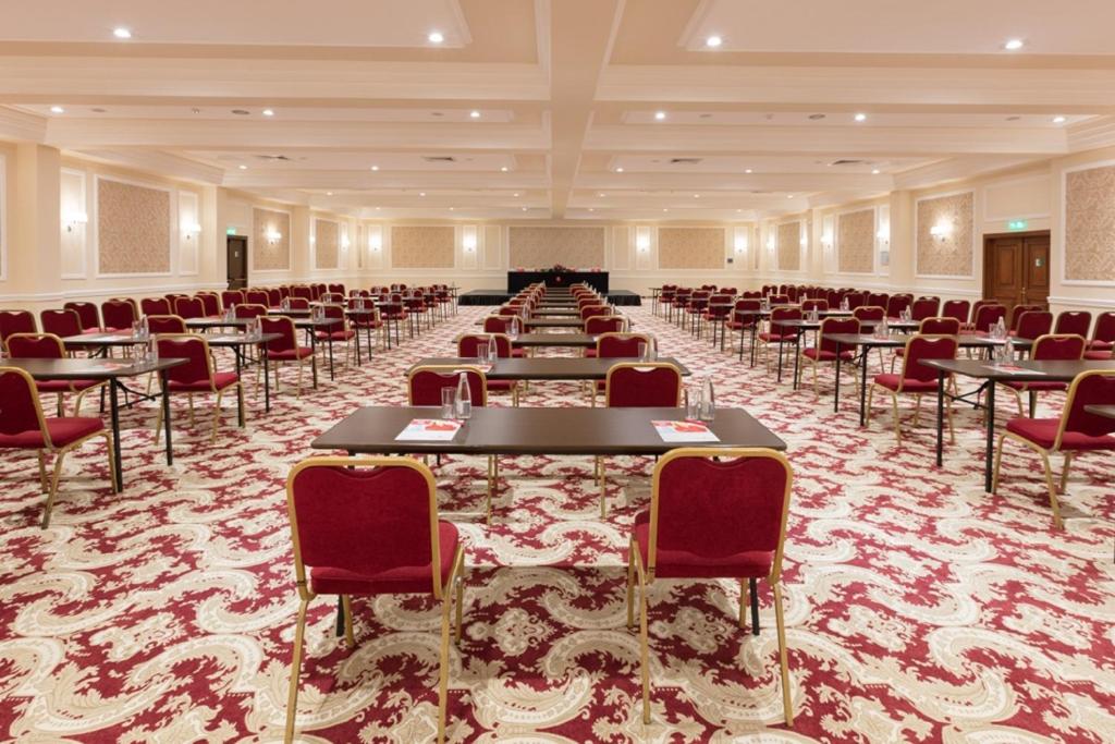 Ramada Sofia City Center